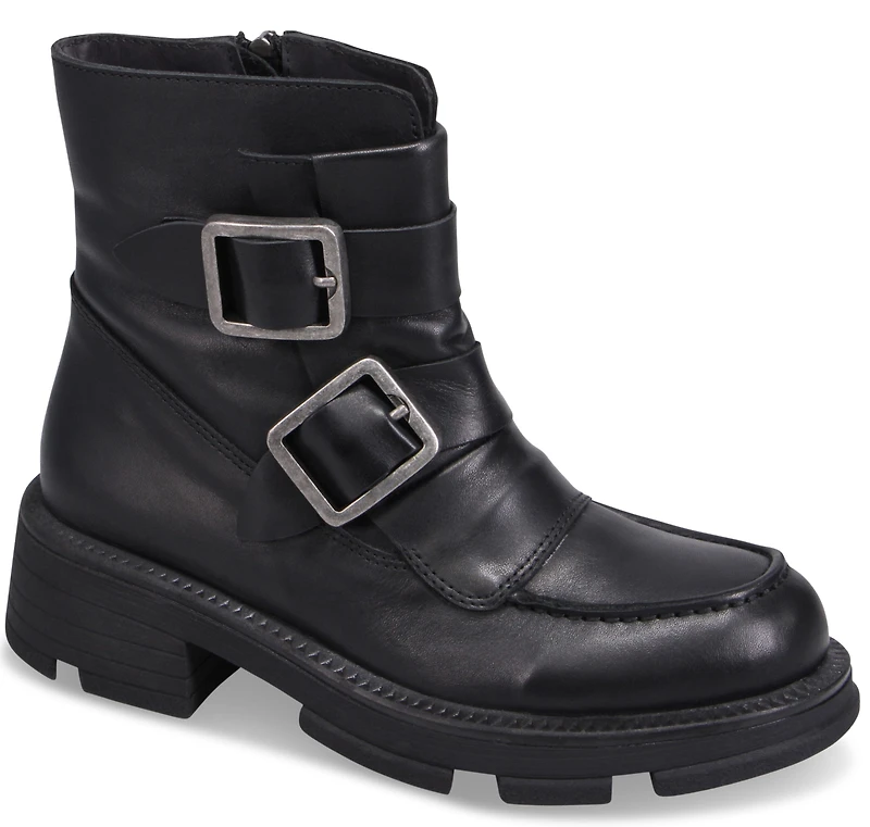 Adorra Black