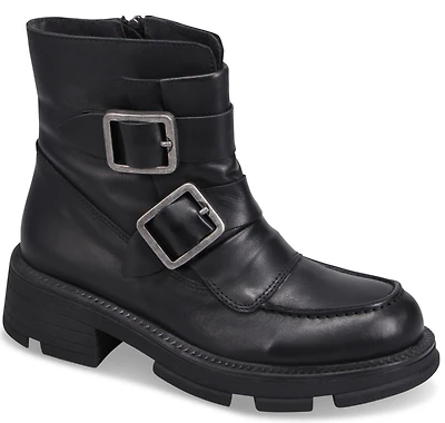 Adorra Black
