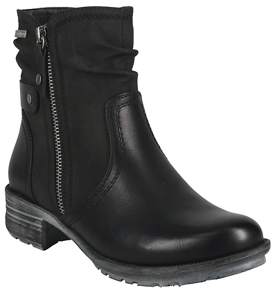 Elina96 Black