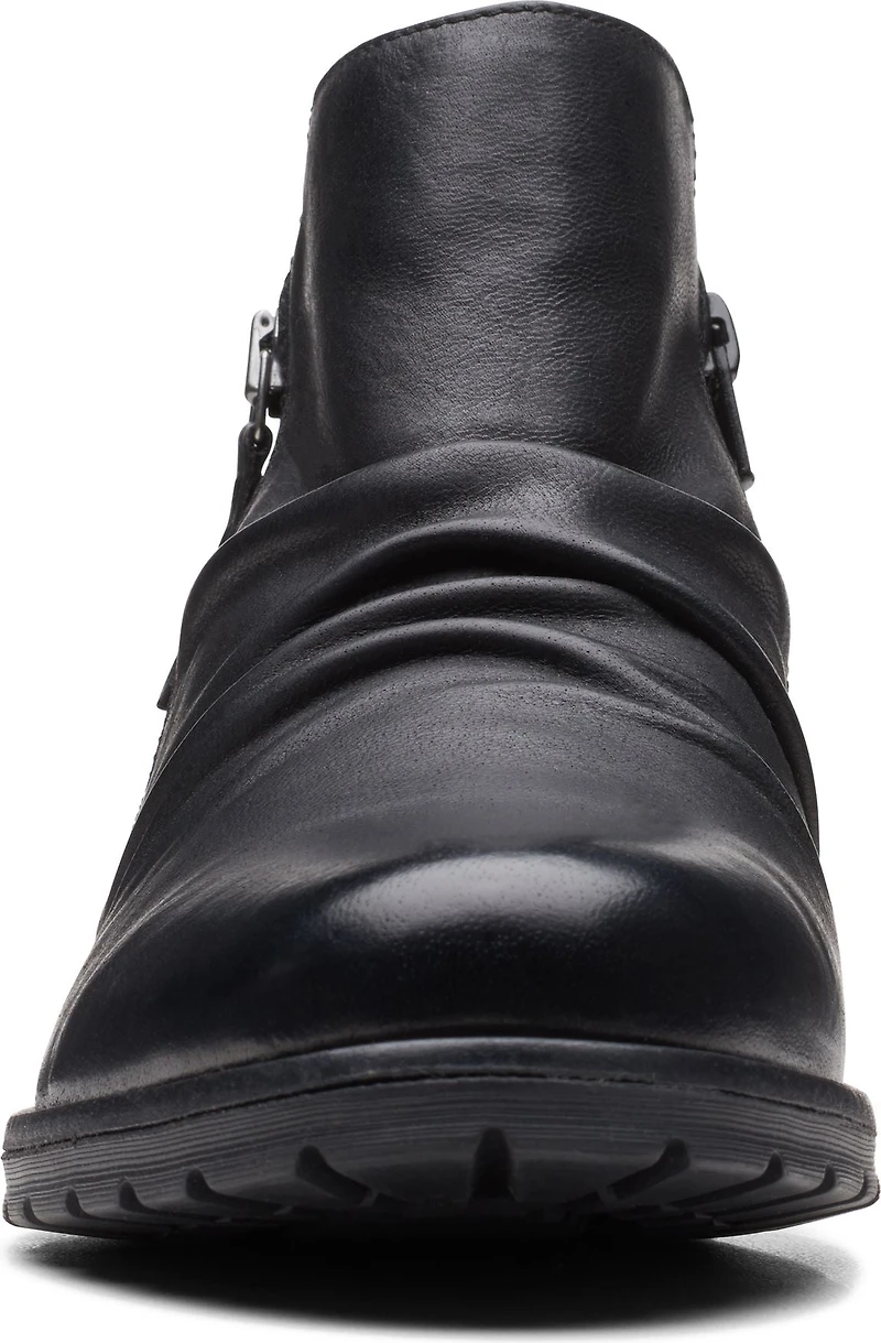 Clarkwell Zip Black