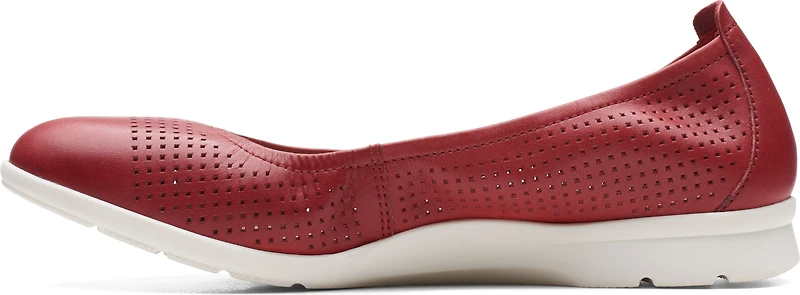 Jenette Ease Red