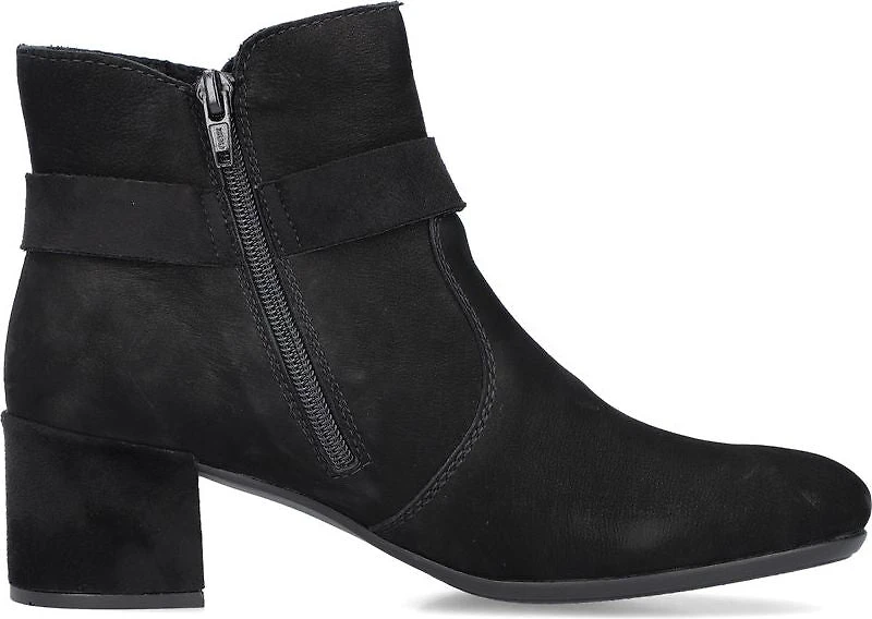 Black Fur Lined W Heel