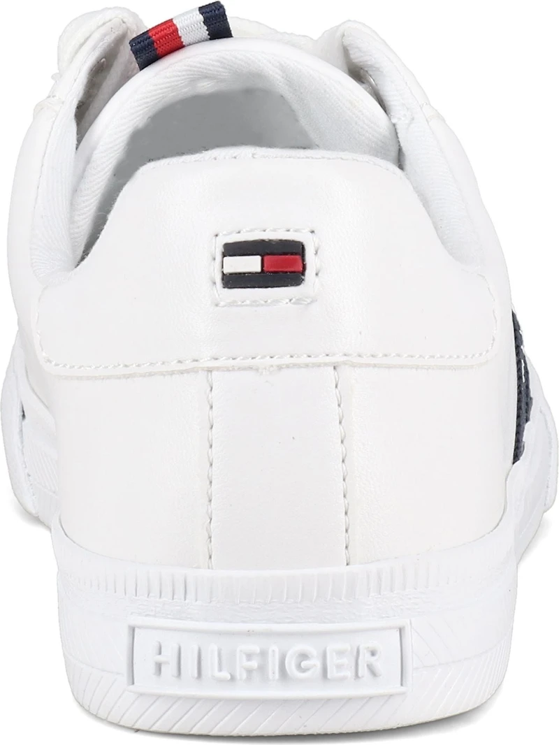 Larria-a Leather Like White
