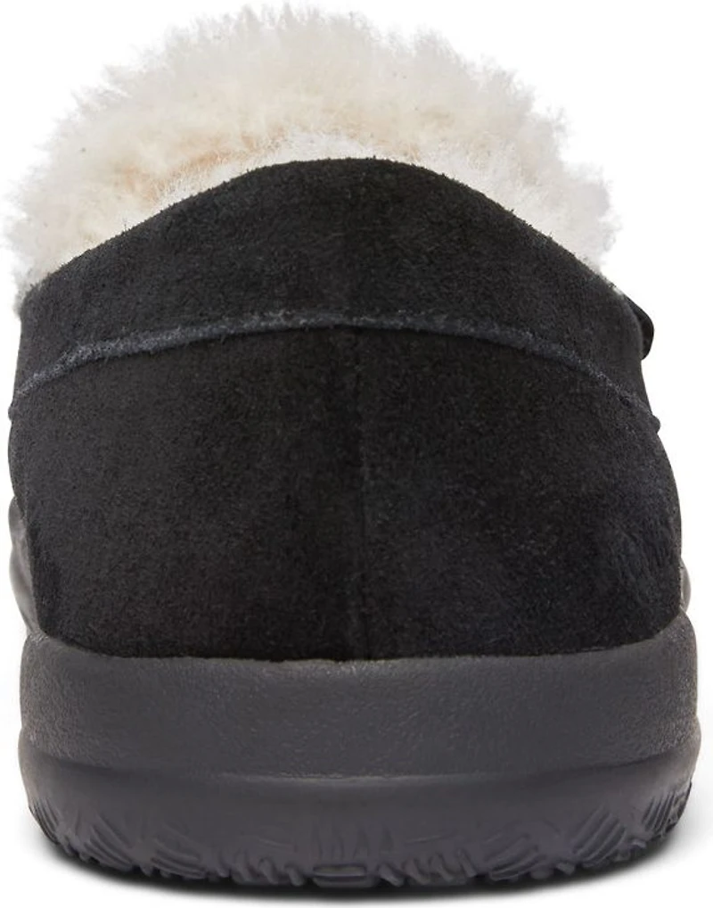 Cedar Lynez Black Suede