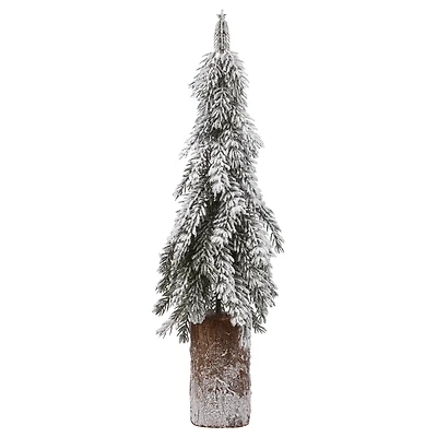 Large Xmas Tree with Snow