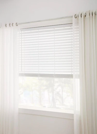 Cordless Faux Wood Blinds - Easy Lift & Tilt