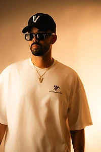 Flower W ValentinoValentin