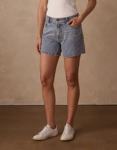 Mid-Rise Denim Short Medium Greyson Wash