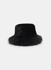 Chapeau en fausse fourrure 