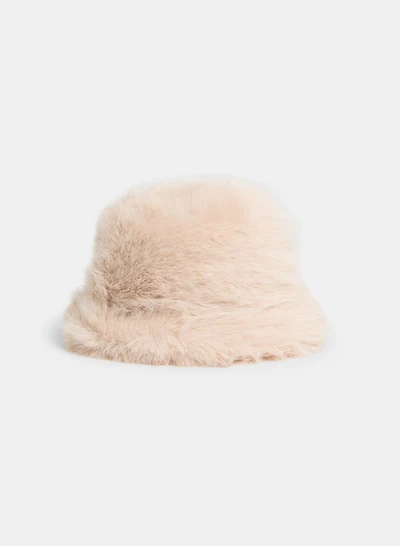 Chapeau cloche en fausse fourrure