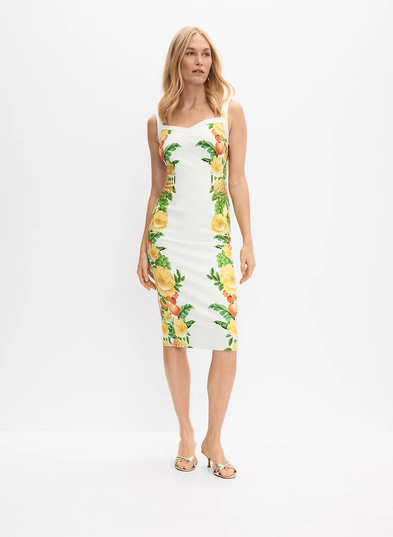 Robe ajustée à placement floral