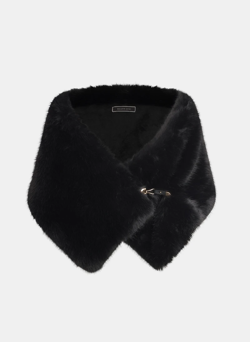 Étole en fausse fourrure