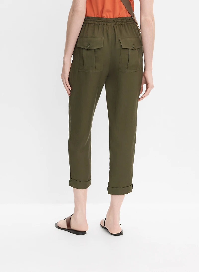 Pull-On Drawstring Capris