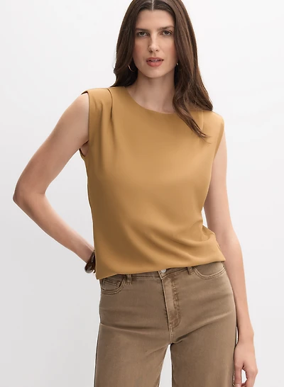 Sleeveless Crew Neck Blouse