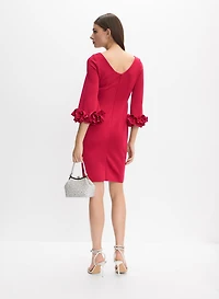 Robe en crêpe à encolure bateau