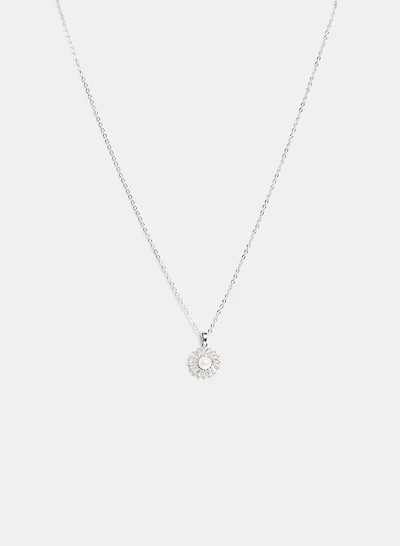 Pearl Pendant Chain Necklace
