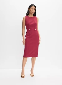 Robe fourreau sans manches