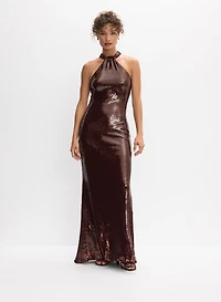 Robe à paillettes et encolure licou