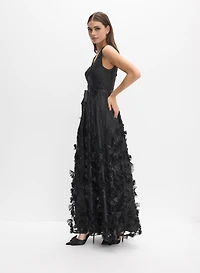 Robe à broderies florales en relief