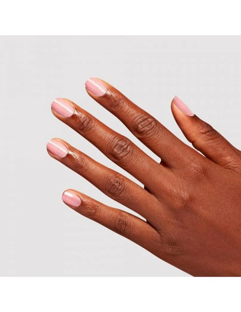 OPI Infinite Shine : une touche de rose