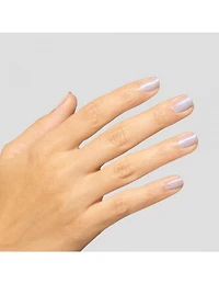 OPI Infinite Shine de la tête au sommeil