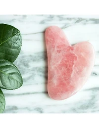 Ensemble rouleau facial et Gua Sha Relaxus en quartz rose