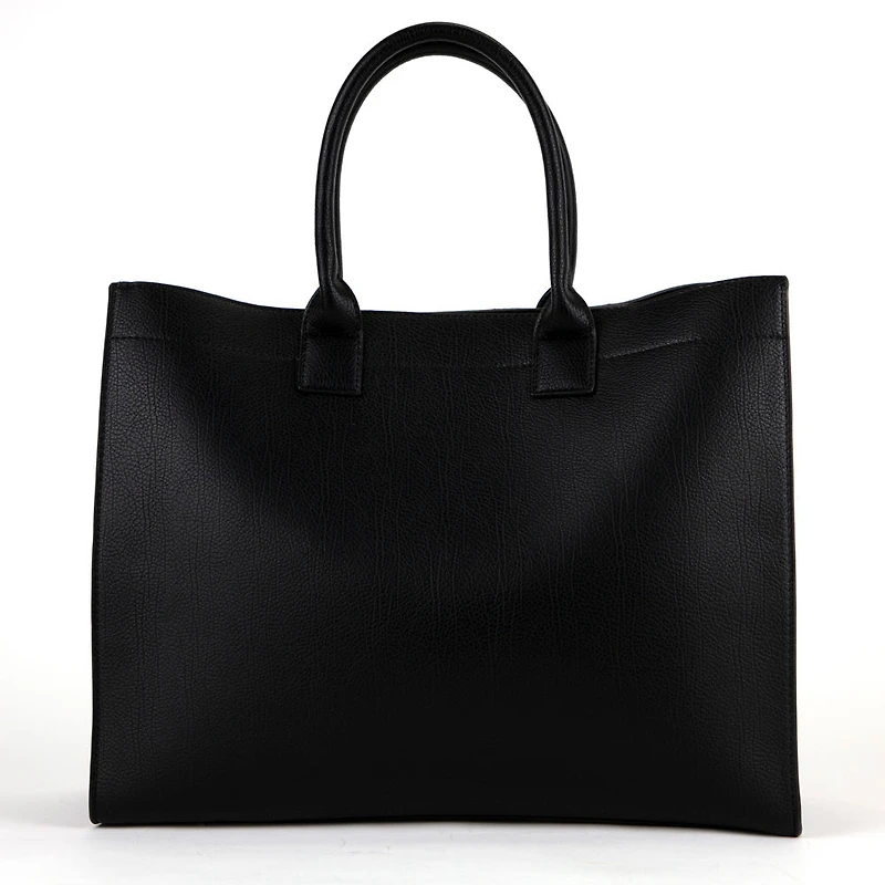 Riona Regina Tote