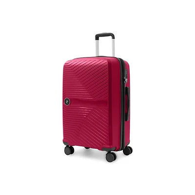 Tracker Dynamo DLX Check-in Medium