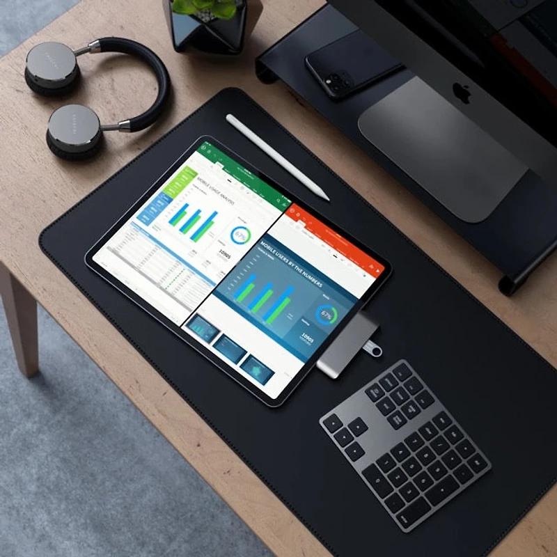 Satechi Vegan-Leather Premium Desk Mat - Brown