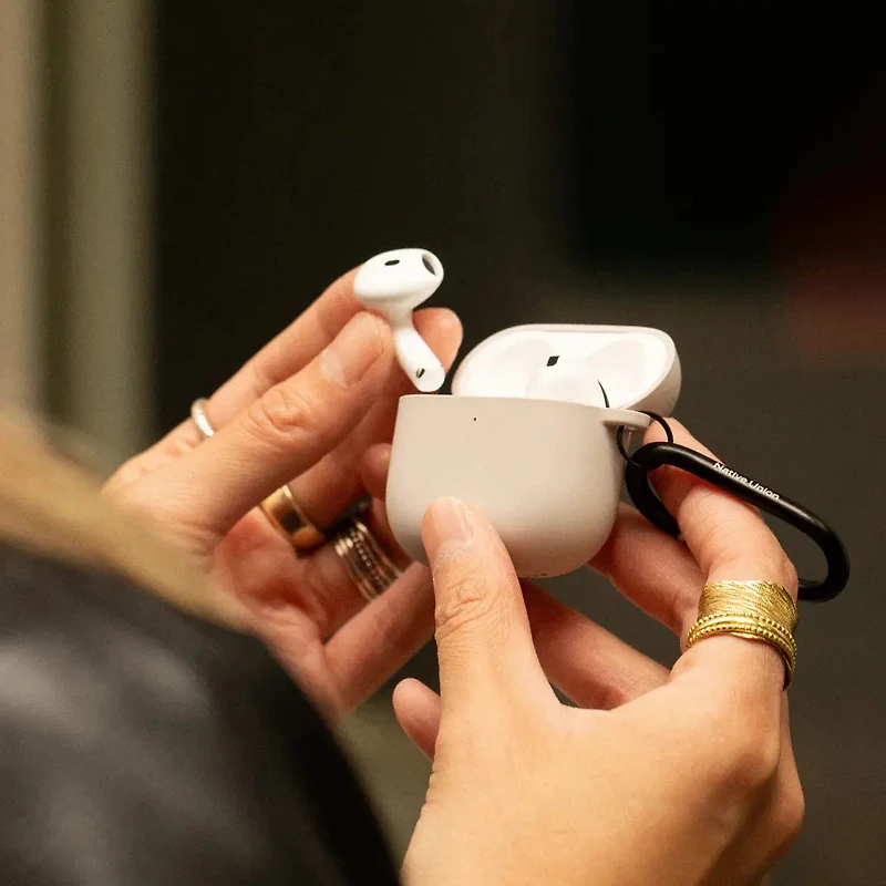 Native Union Curve Case for AirPods 4th generation