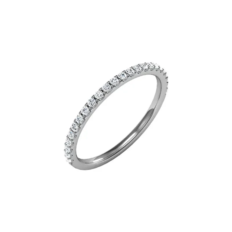 14K White Gold 1/4 CTW Natural Diamond Band