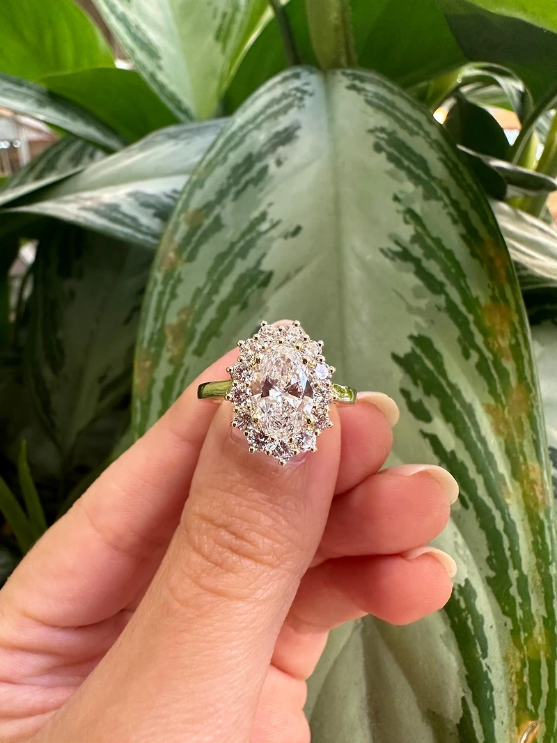 Oval Lab-Grown Diamond Ring