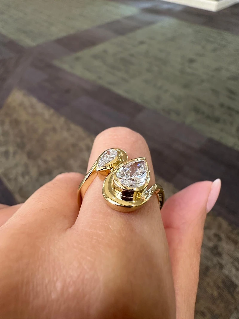 The Dual Pear Ring