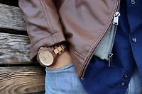 Wood Spider Midsize - Walnut Case.Maple Dial. Walnut/Maple Band