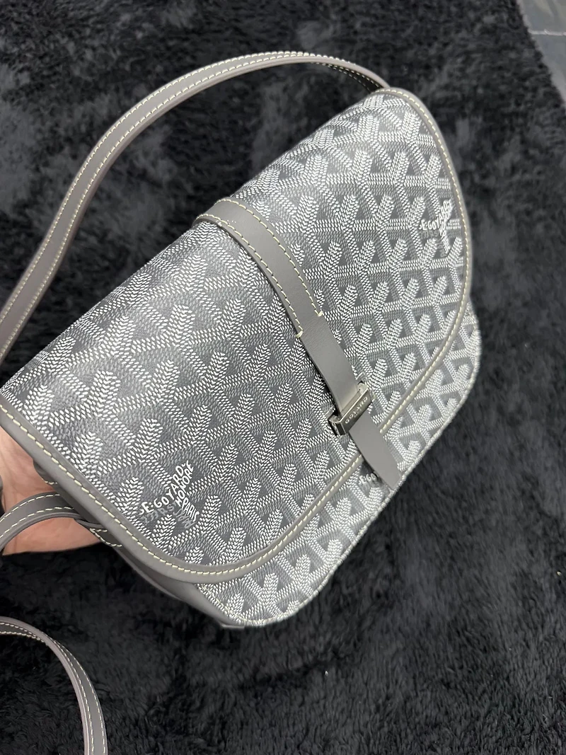Goyard Belverde PM Grey Bag ( GENTLY USED) 9/10 - Like New
