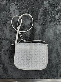 Goyard Belverde PM Grey Bag ( GENTLY USED) 9/10 - Like New