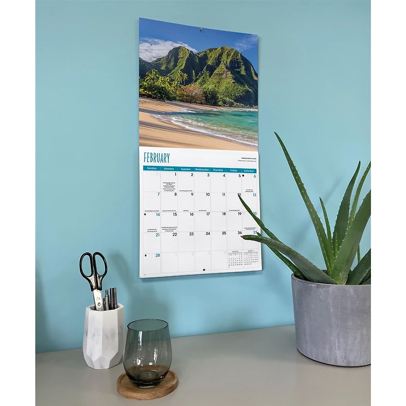 Hawaii 2027 Wall Calendar