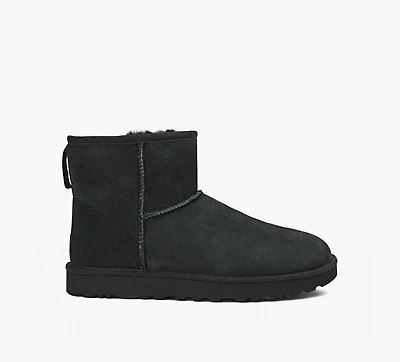 UGG | CLASSIC MINI II NOIR FEMMES