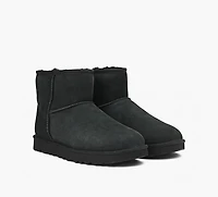 UGG | CLASSIC MINI II NOIR FEMMES