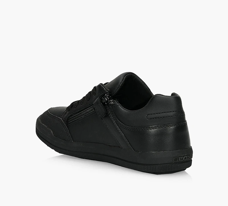 GEOX | J ARZACH NOIR GRAND ENFANT GARCON