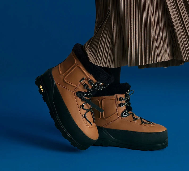 UGG | BOTTE MOYENNE SHASTA TAN FEMMES