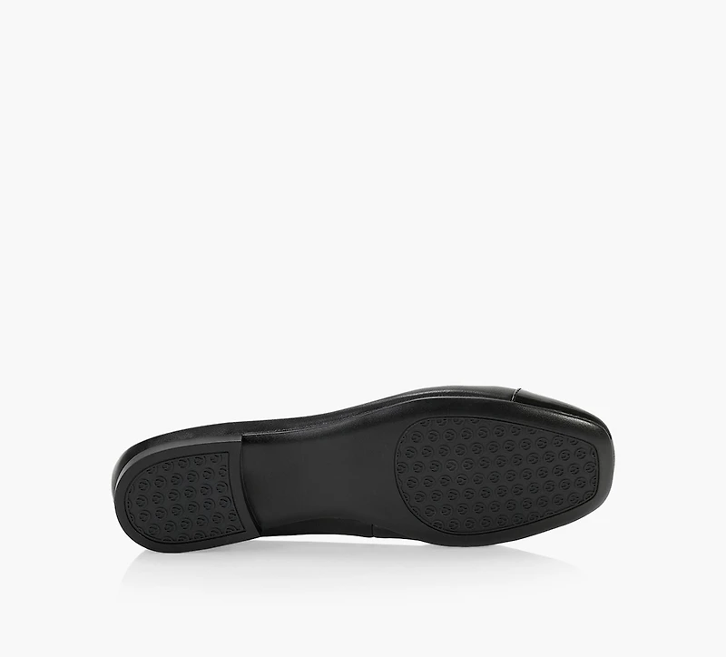 WISHBONE | ZARI NOIR FEMMES