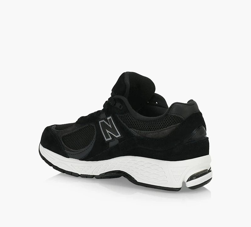 NEW BALANCE | 2002R NOIR FEMMES