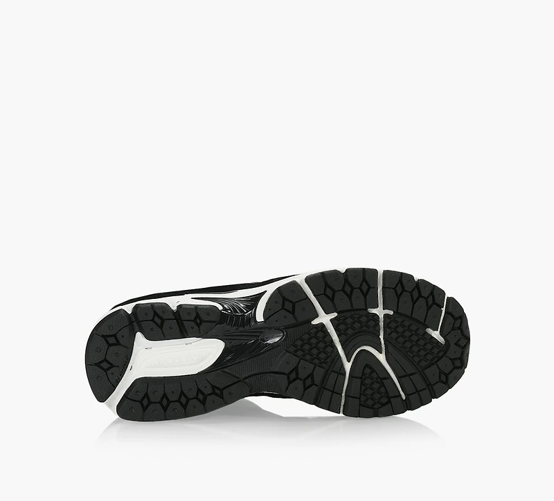NEW BALANCE | 2002R NOIR FEMMES