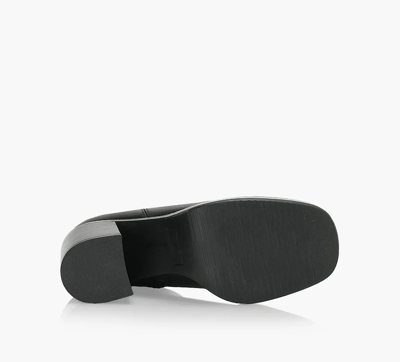 BROWNS | UMBER  NOIR FEMMES