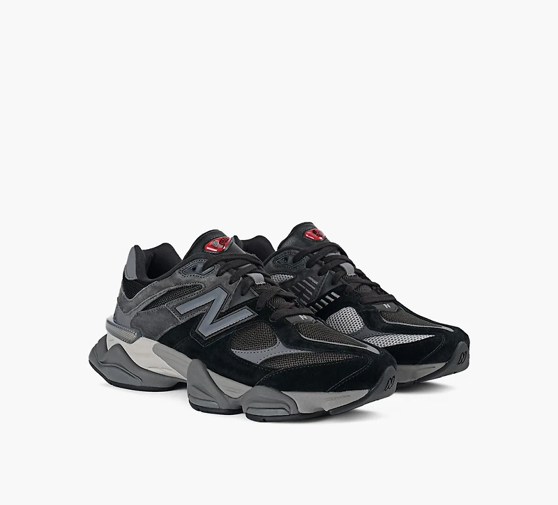 NEW BALANCE | 9060 NOIR FEMMES