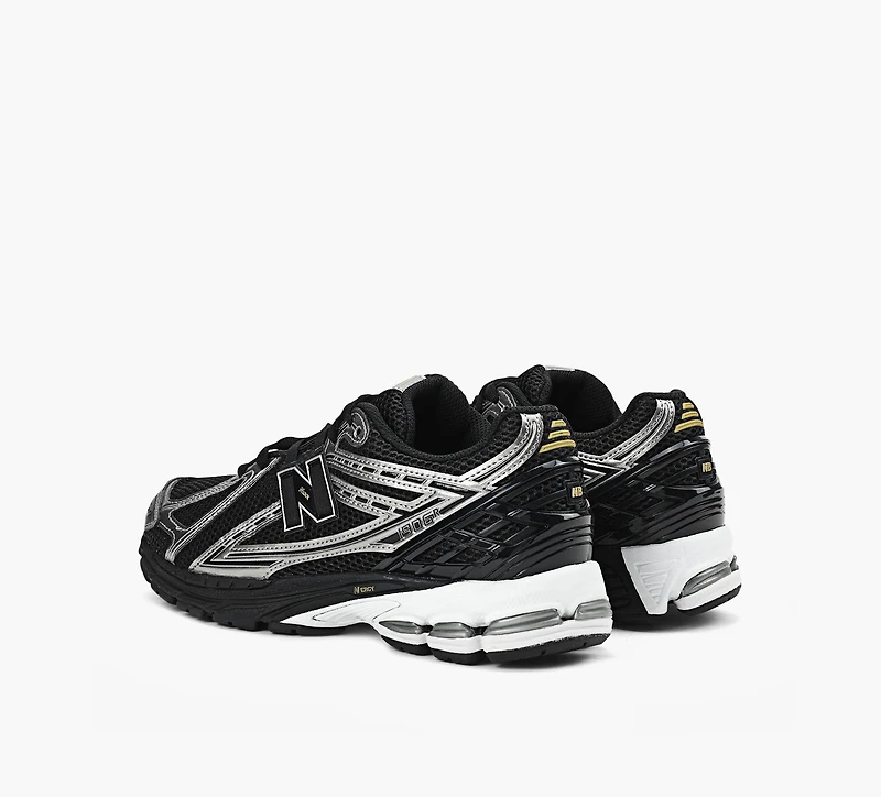 NEW BALANCE | 1906R NOIR HOMMES