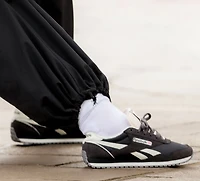 REEBOK | BASKET CLASSIC AZ NOIR FEMMES
