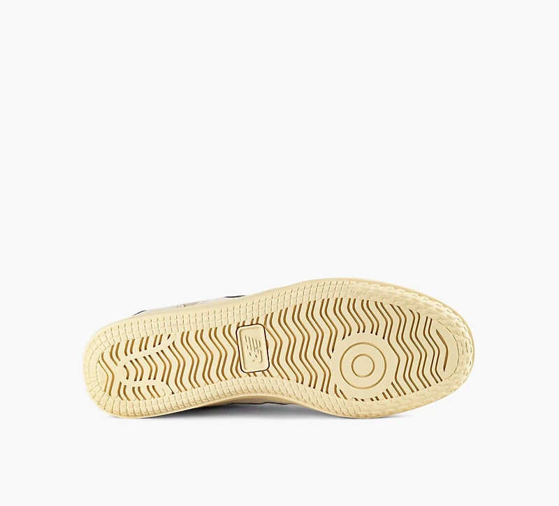 NEW BALANCE | T500 BEIGE HOMMES