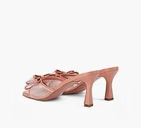BROWNS COUTURE | FIORELLA  ROSE PALE FEMMES